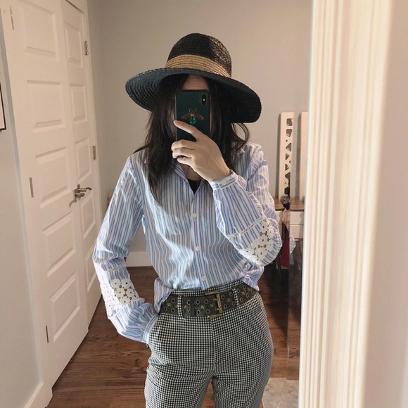 ✅Karl Lagerfield women stripe shirt size XS - Picture 6 of 7